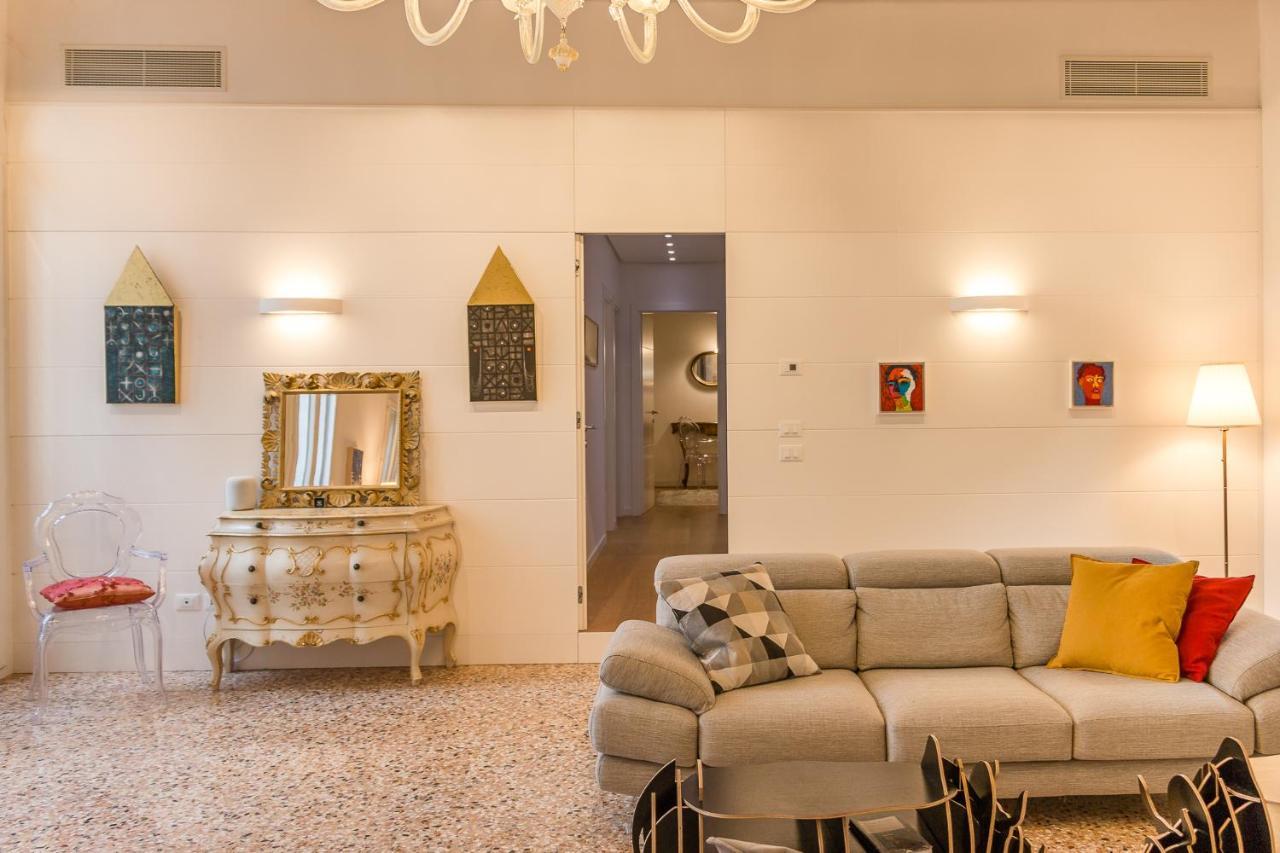 Gallery House * Venetië